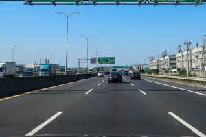 南台灣交通樞紐戰略:鄰近快速道路的物流與商務優勢